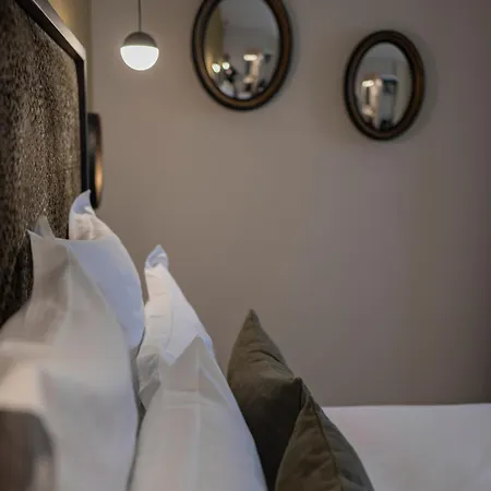 La Maison Du Gindreau 4*